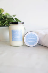 Freshly Folded Laundry Candle