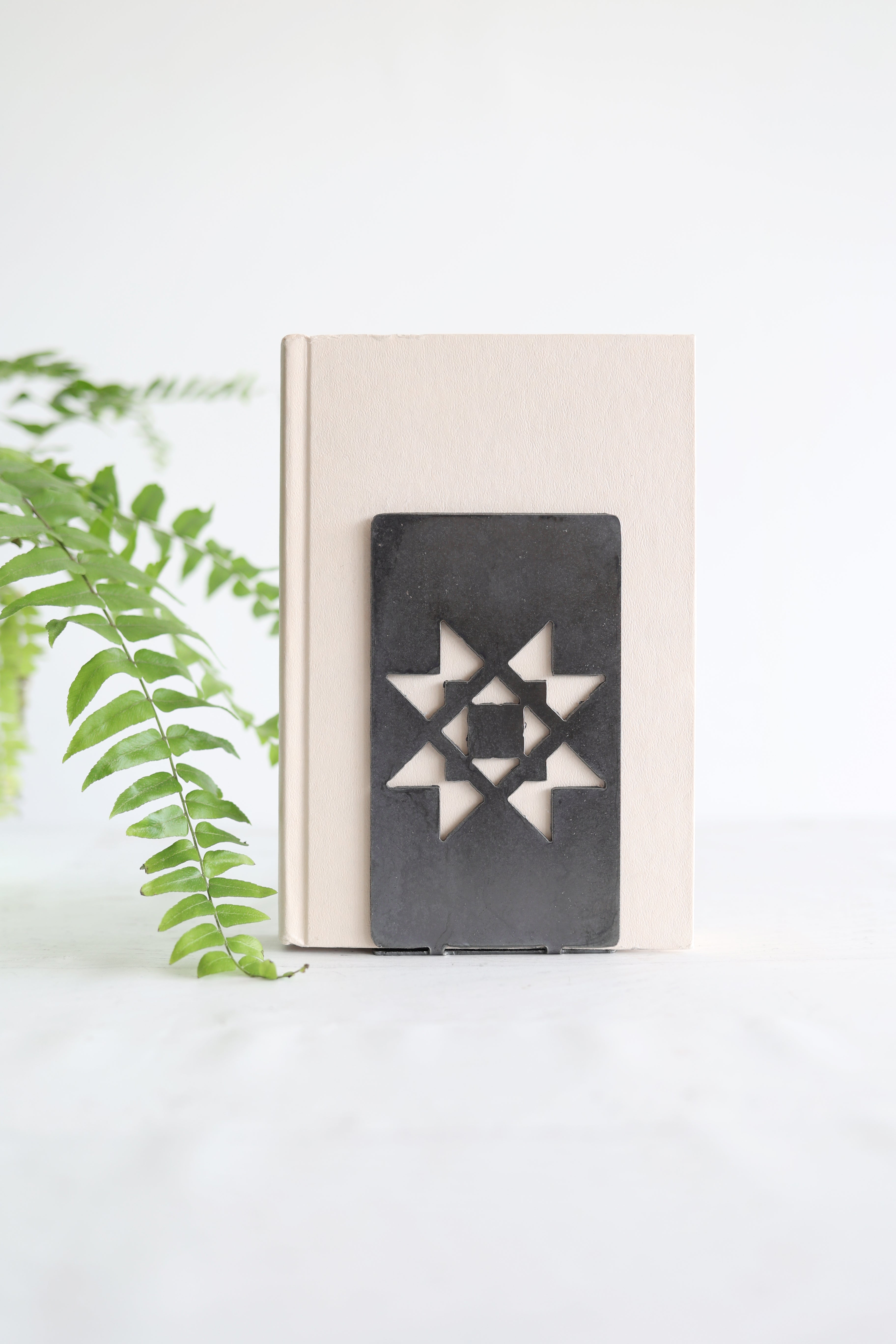 Quilt Square Bookend