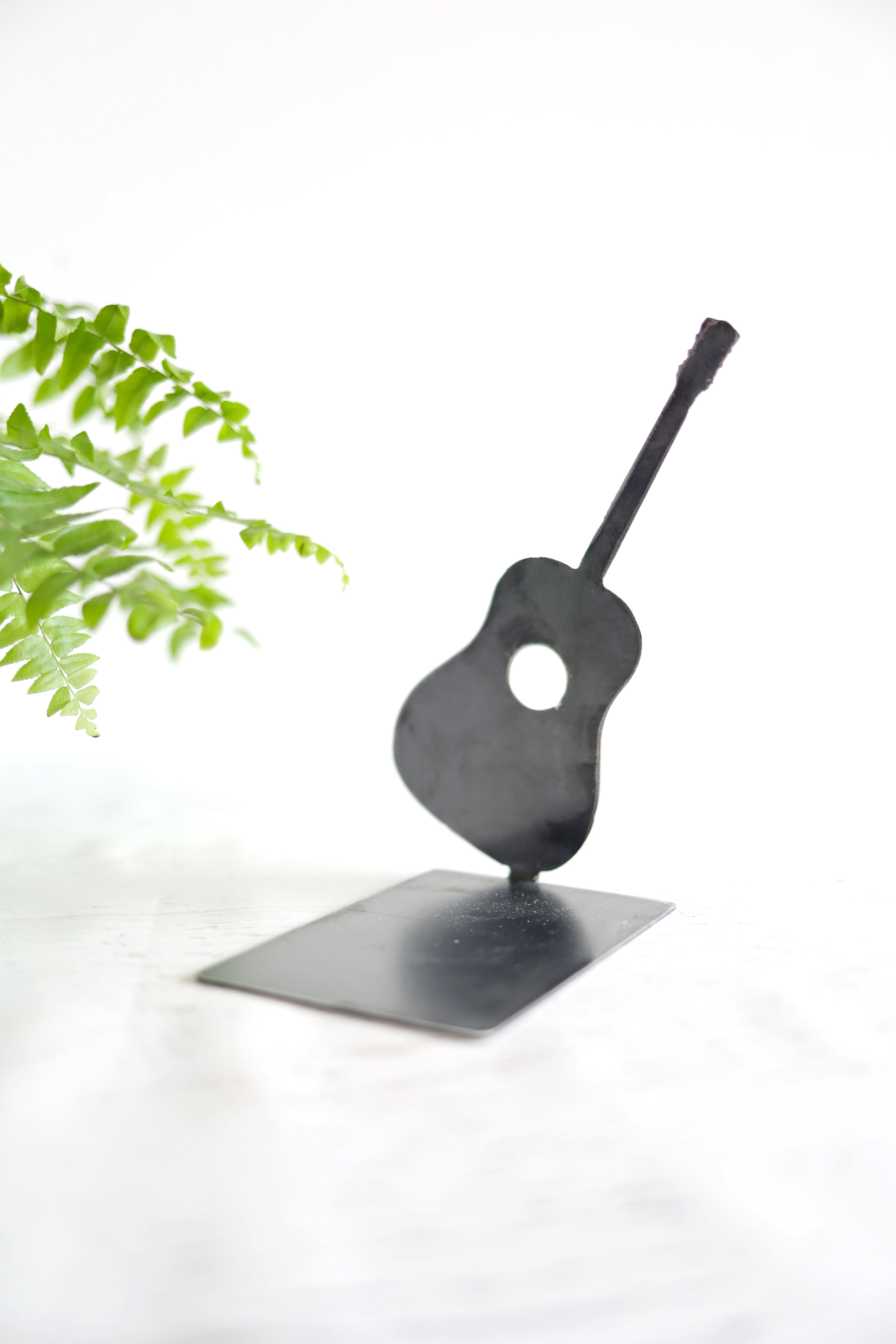 Guitar Bookend