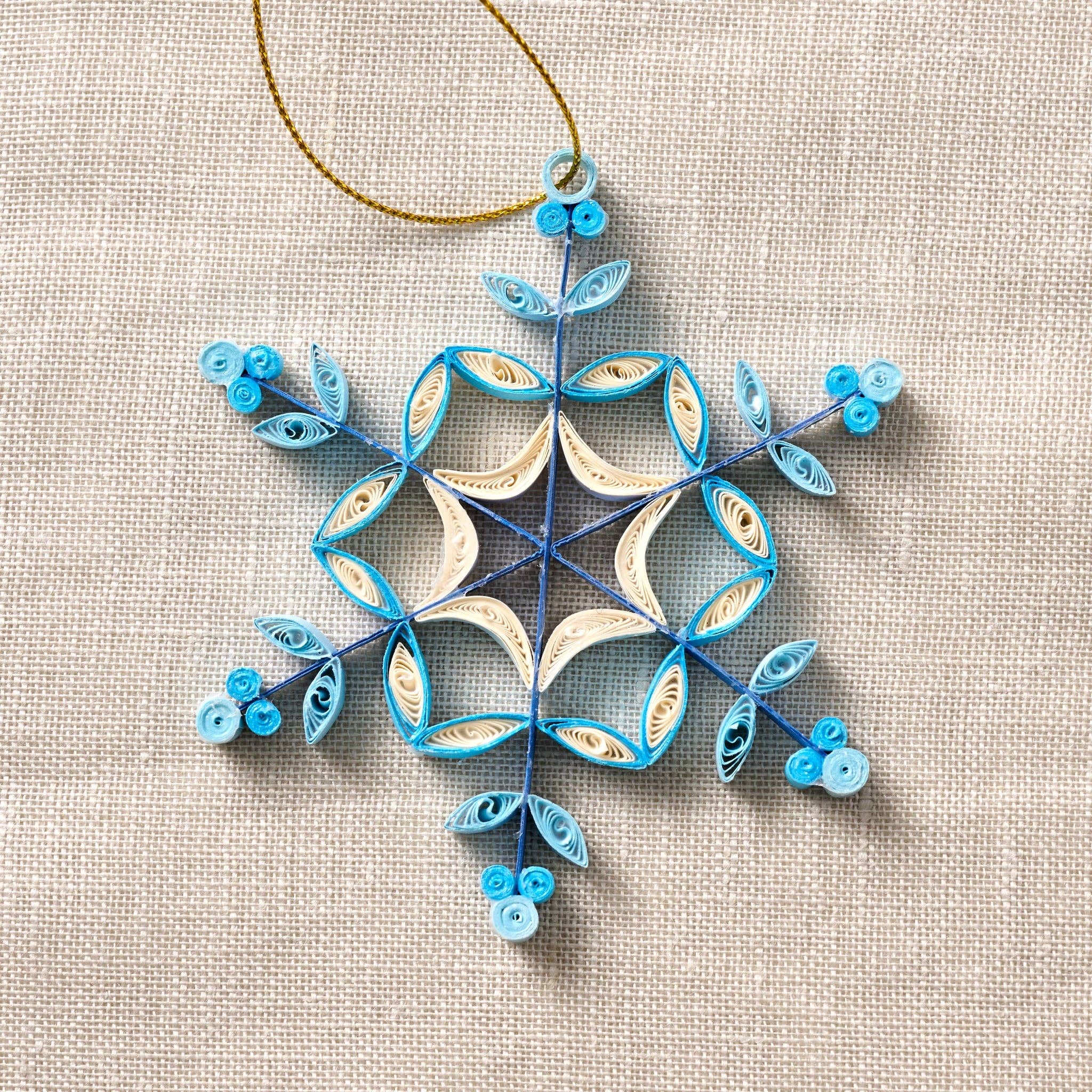 Khoe Quilled Blue Snowflake Ornament