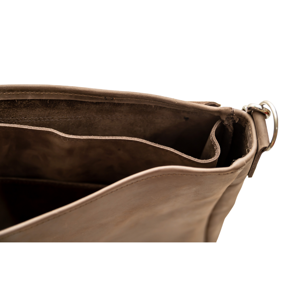 Wayne Leather Messenger Bag