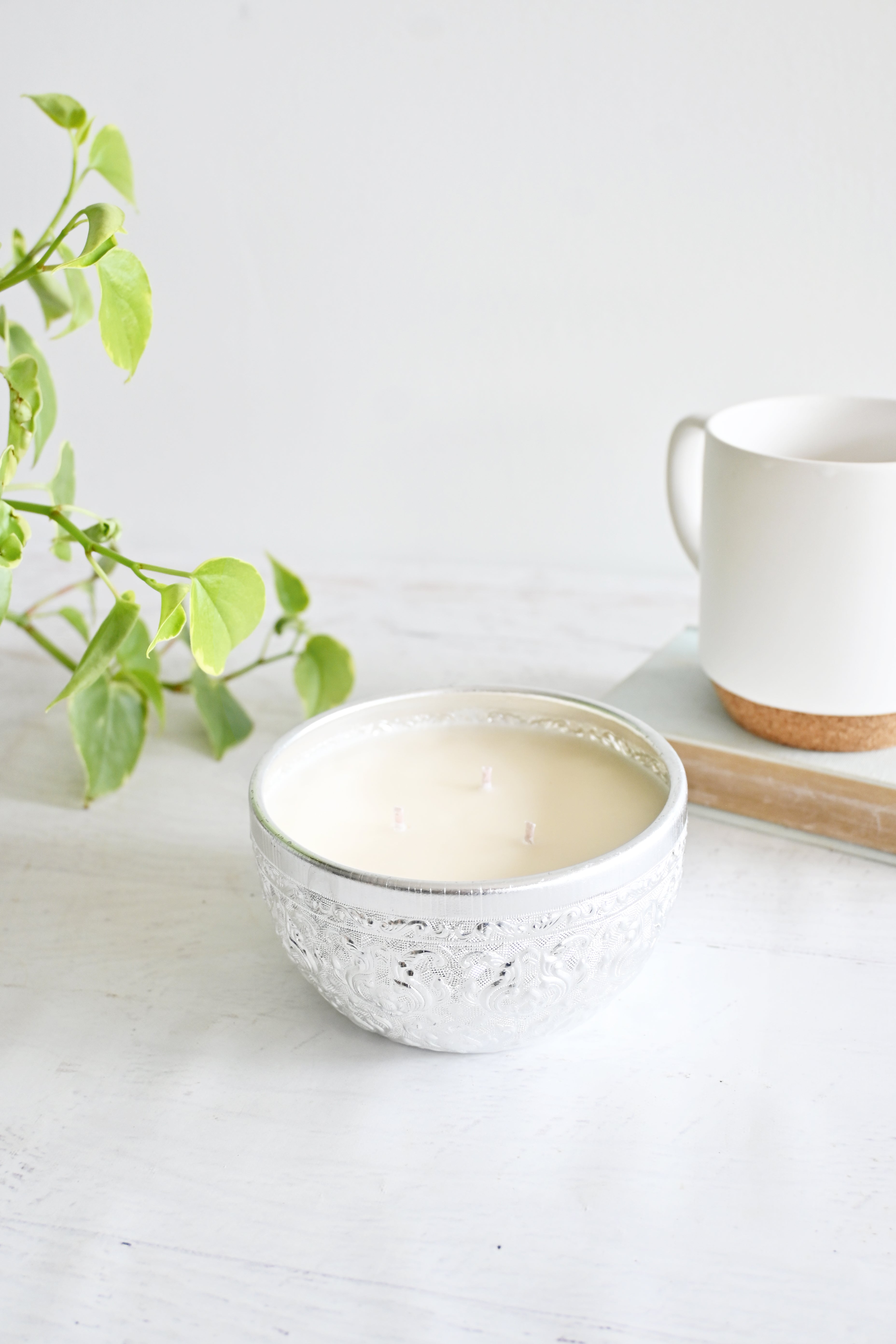 Tonka + Oud Candle