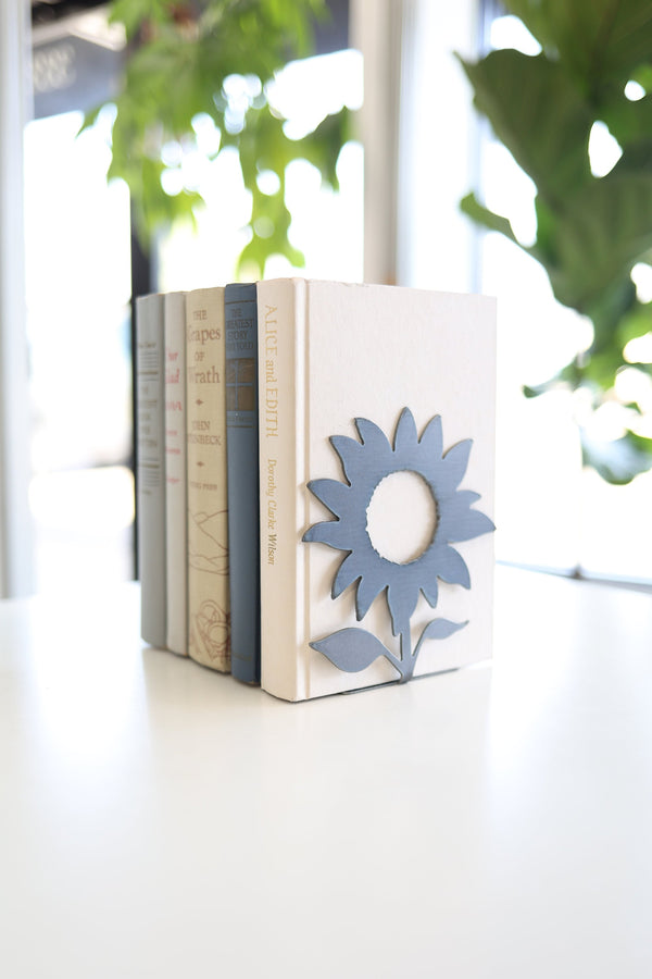 Sunflower Bookend | sunflower bookend flower lover floral home decor bookcase organization book shelf gift for her