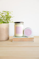 A Basket Full of Flowers Candle | floral | blossom | nature scent | soy wax | natural fragrance | hand-poured | bright | refreshing candle