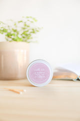 A Basket Full of Flowers Candle | floral | blossom | nature scent | soy wax | natural fragrance | hand-poured | bright | refreshing candle