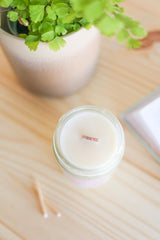 A Basket Full of Flowers Candle | floral | blossom | nature scent | soy wax | natural fragrance | hand-poured | bright | refreshing candle