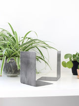 Large Metal Bookend for Vinyl Records - Highland Ridge Decor