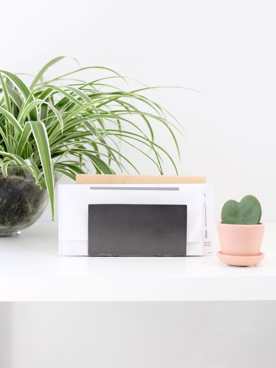 Minimal Metal Mail Organizer - Highland Ridge Decor