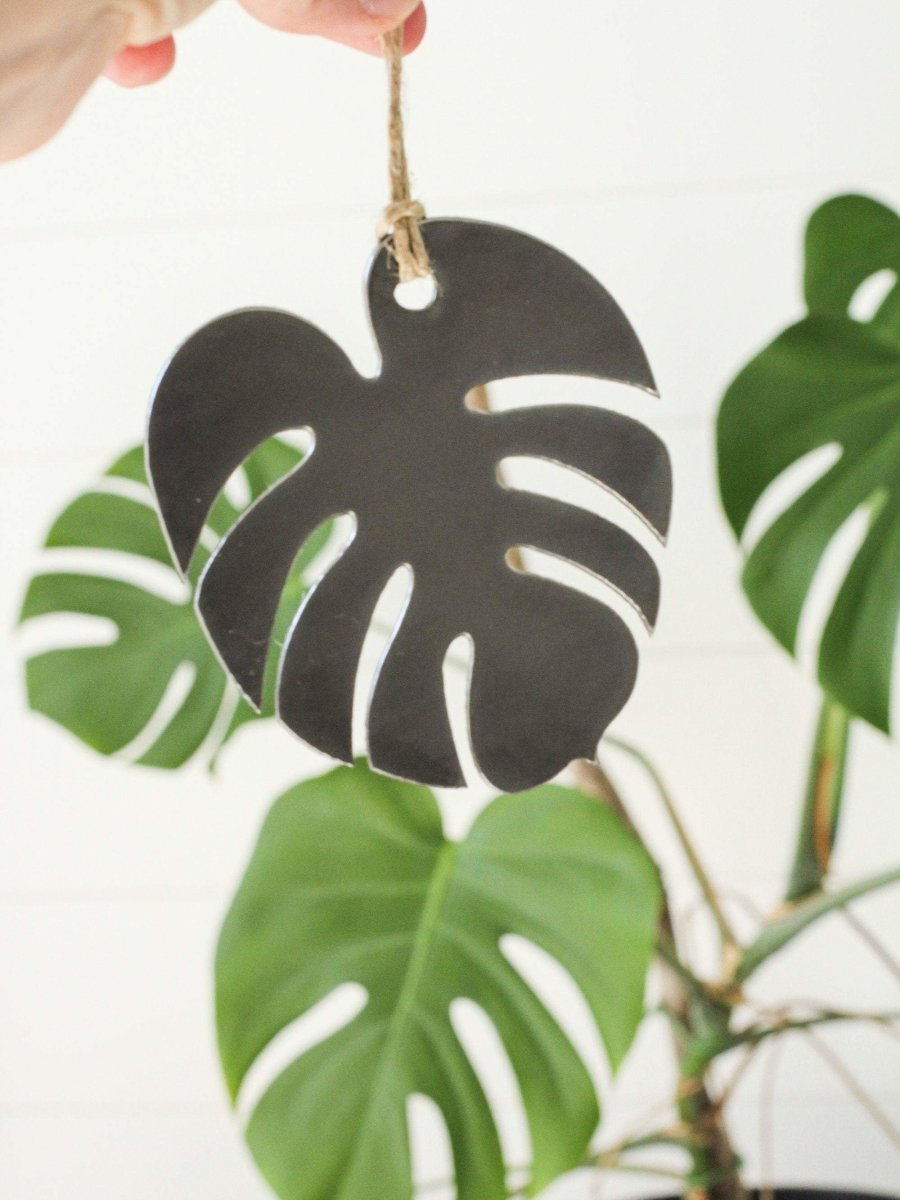 Monstera Leaf Christmas Tree Ornament - Highland Ridge Decor