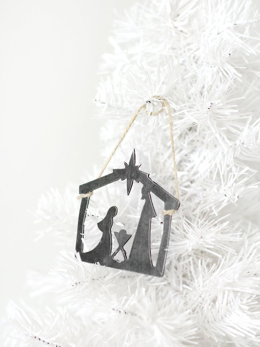 Nativity Scene Christmas Ornament - Highland Ridge Decor