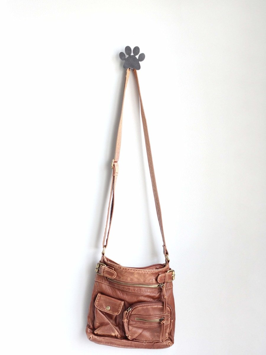 Paw Print Dog Leash Holder - Highland Ridge Decor