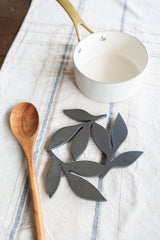 Leaf Trivet Hot Plate Pot Holder