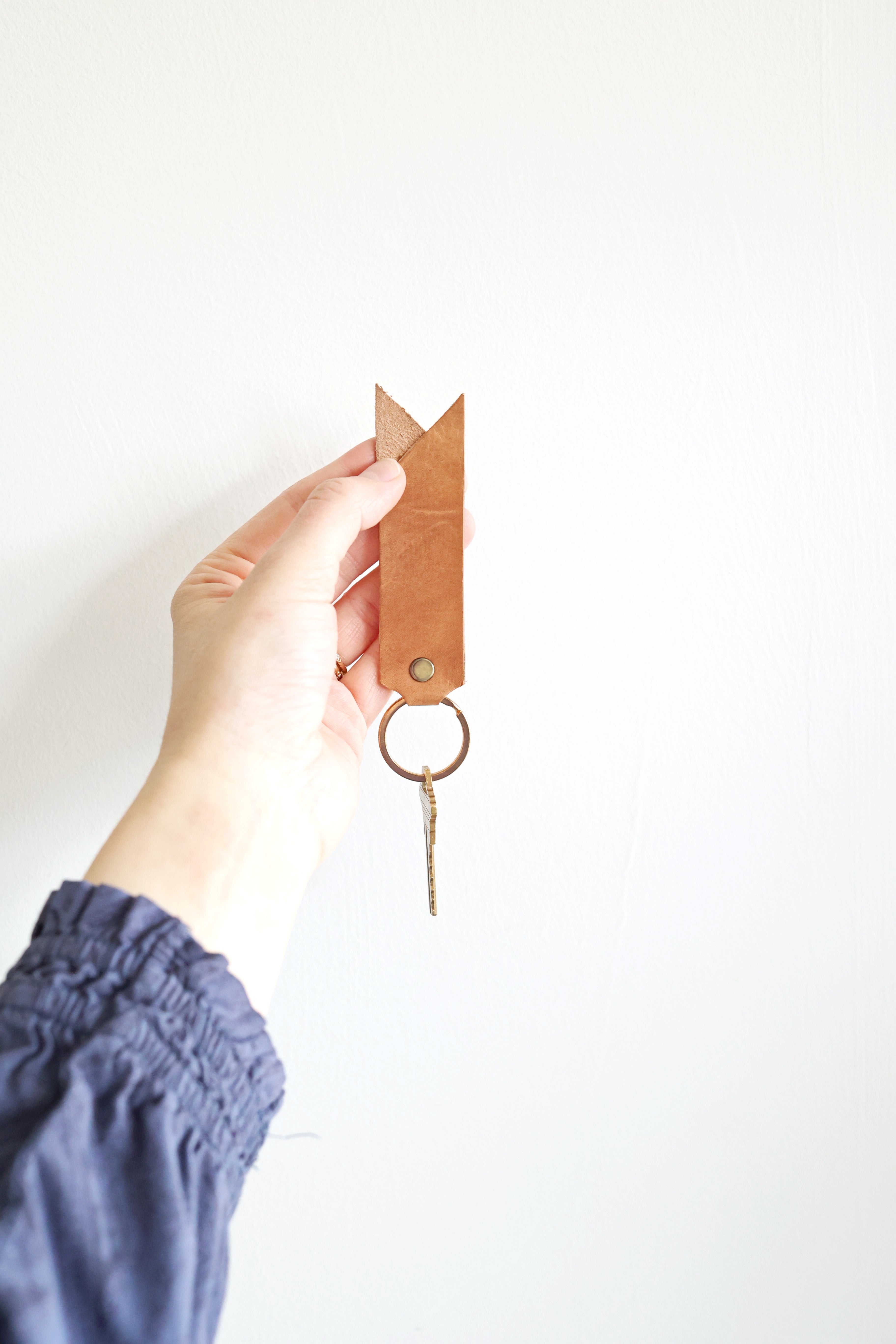 Atlas Keychain