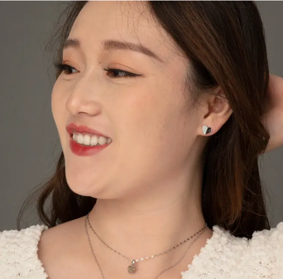 Alexis Silver Heart Necklace