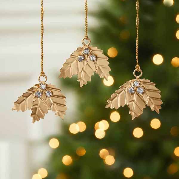 Gildani Holly Ornament