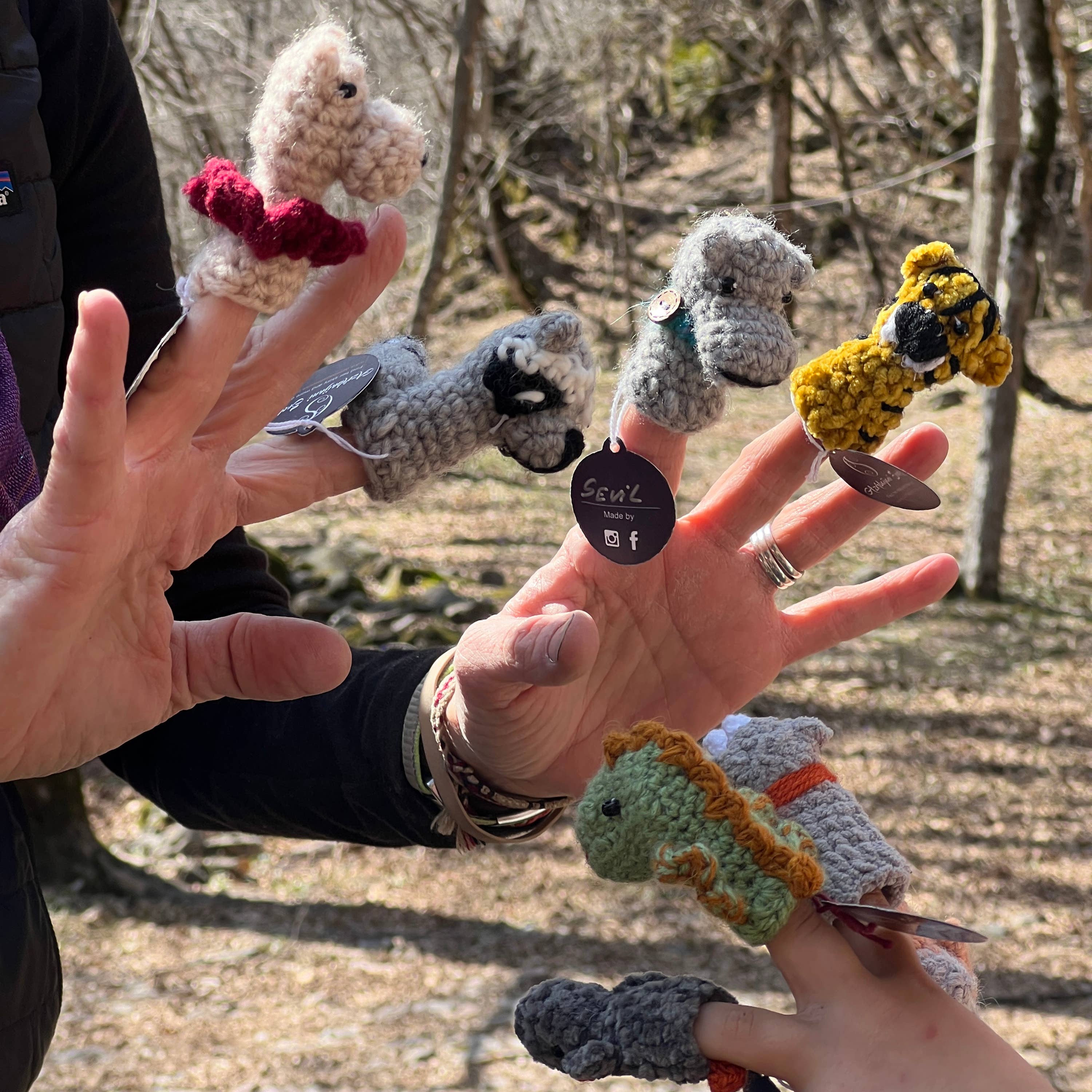 Finger Puppet