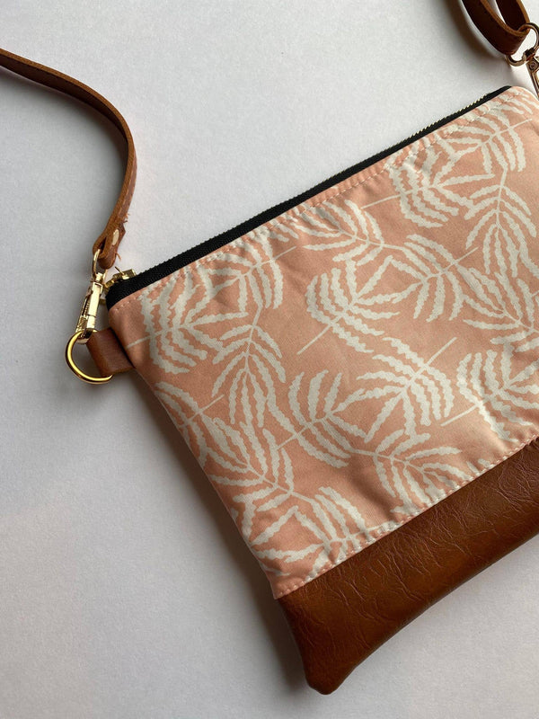 Peach leaf small crossbody bag