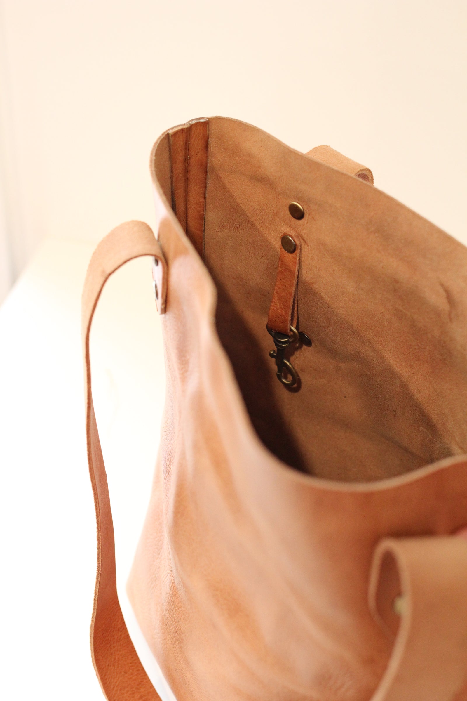 Atlas Day Tote – Jubilee Trading Company