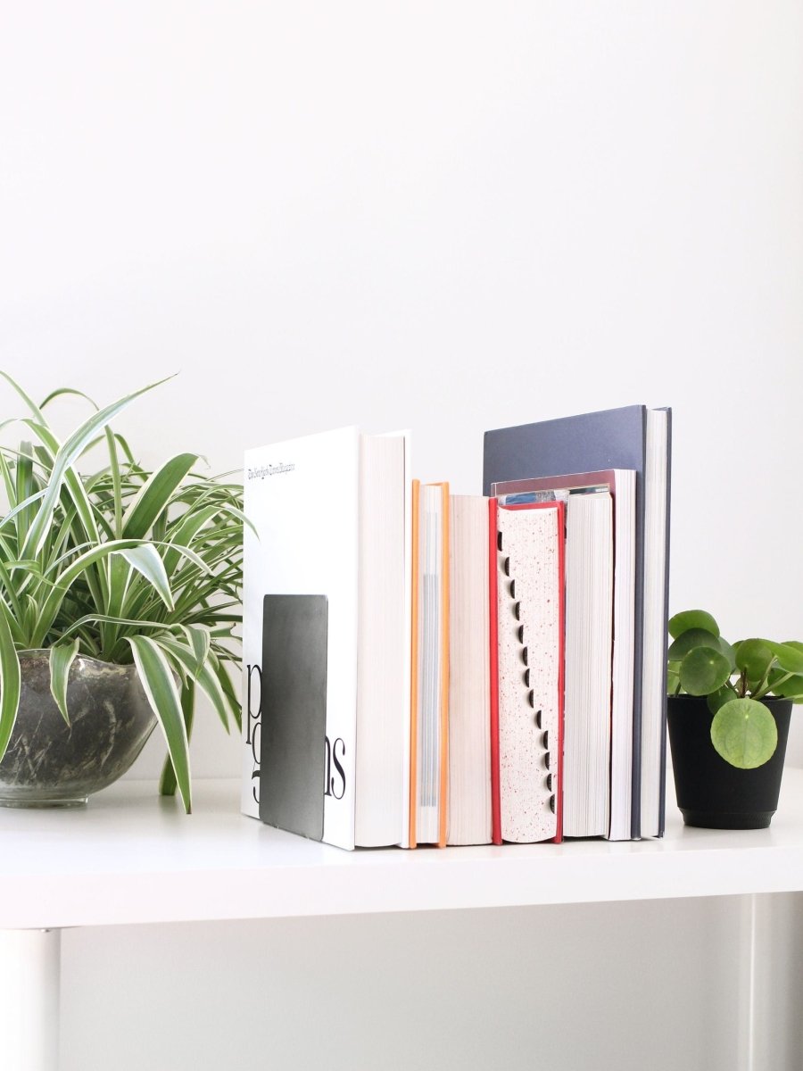 Large Metal Bookend for Vinyl Records - Highland Ridge Decor